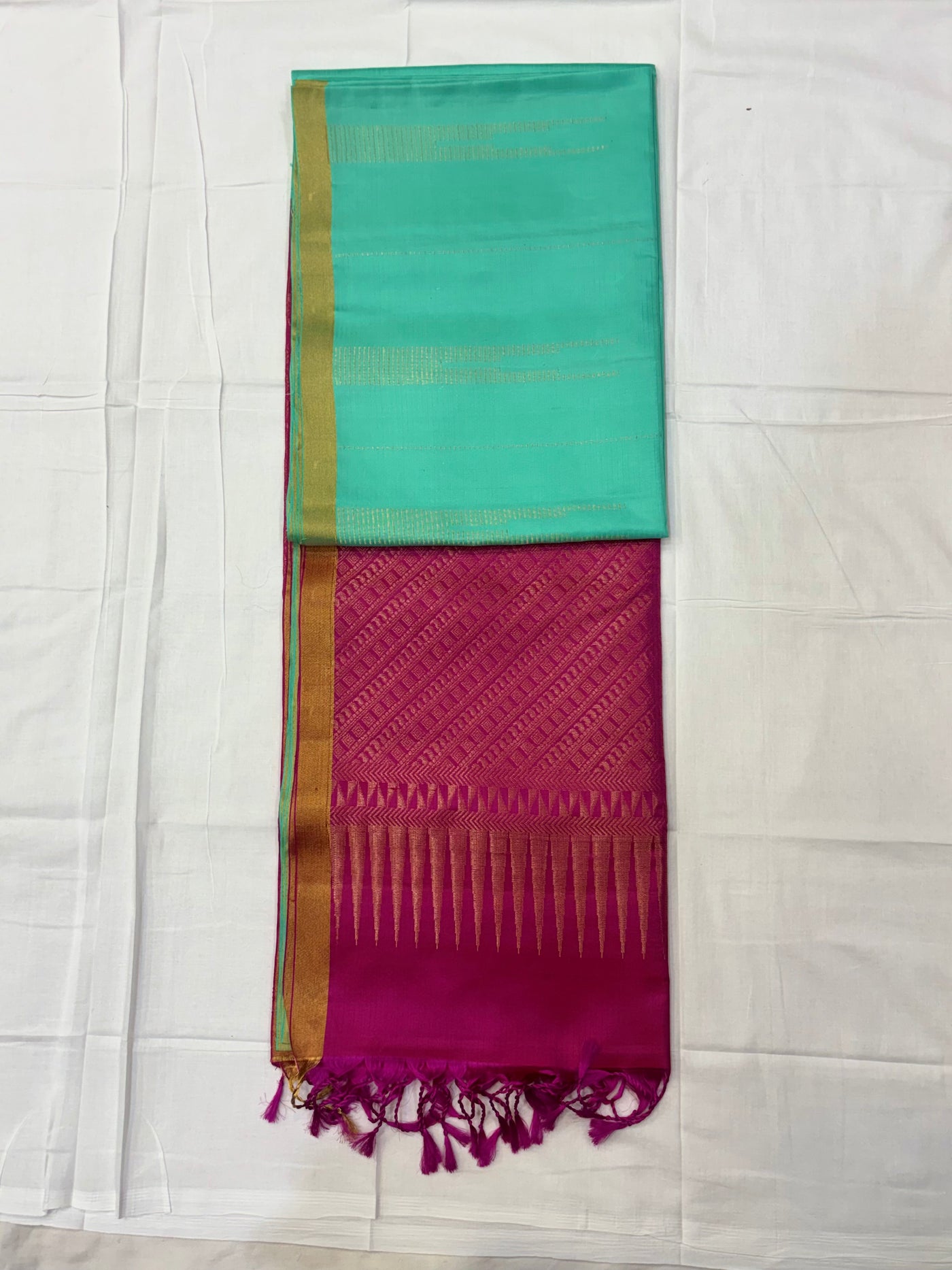 Devika handloom softsilk saree - Pure silk saree