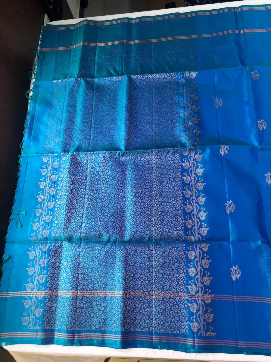 Arnava handloom softsilk saree - Pure silk saree
