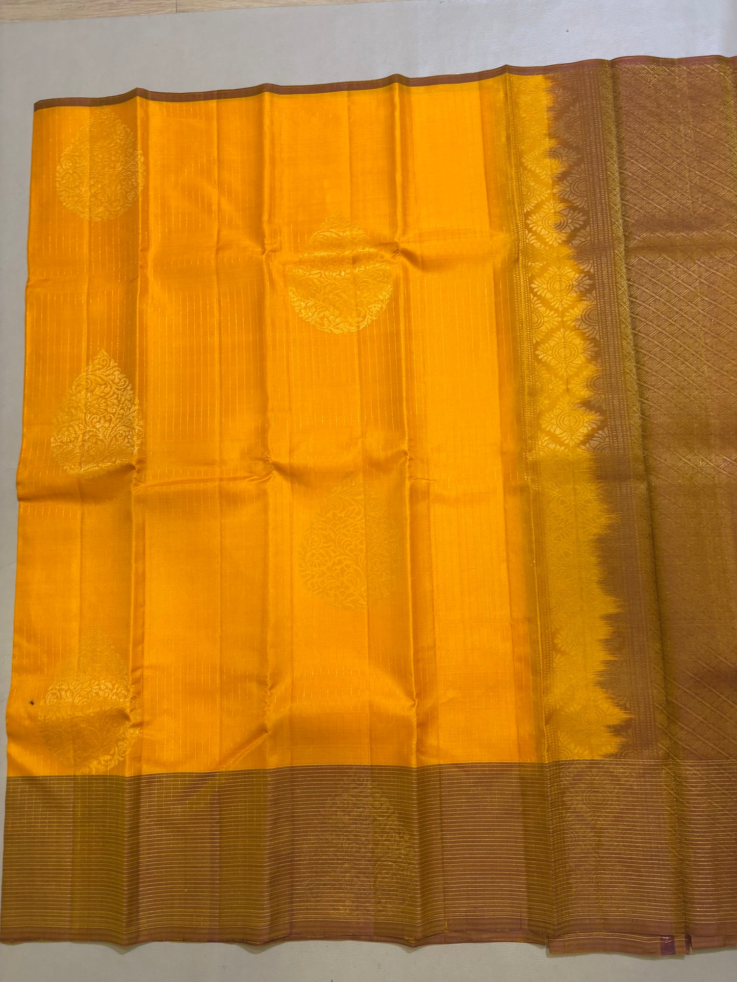 Yellow Vaidoori handloom softsilk saree - Vaira oosi design - Pure silk saree