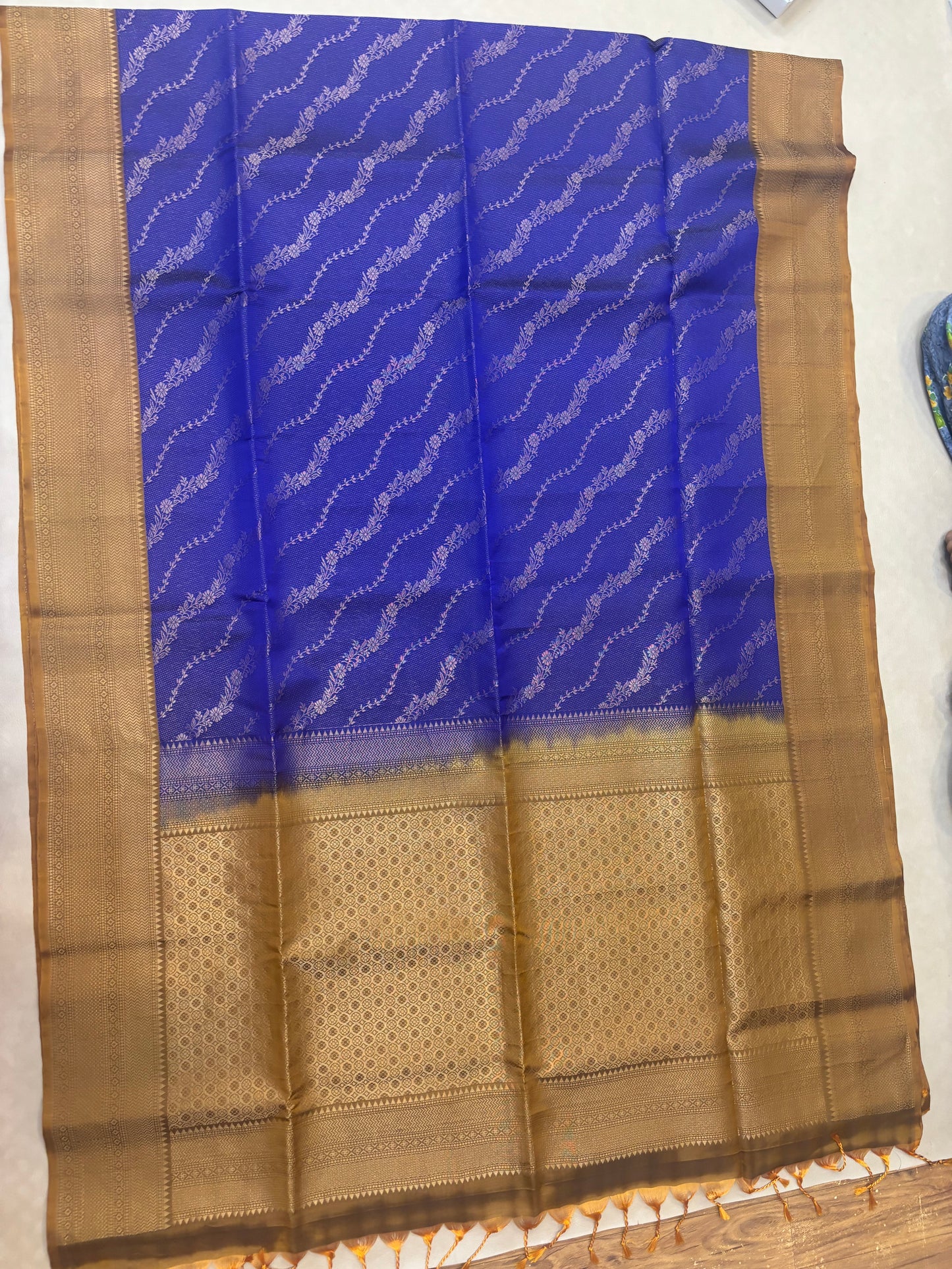 Vaanika all self softsilk saree - Pure silk saree-set7