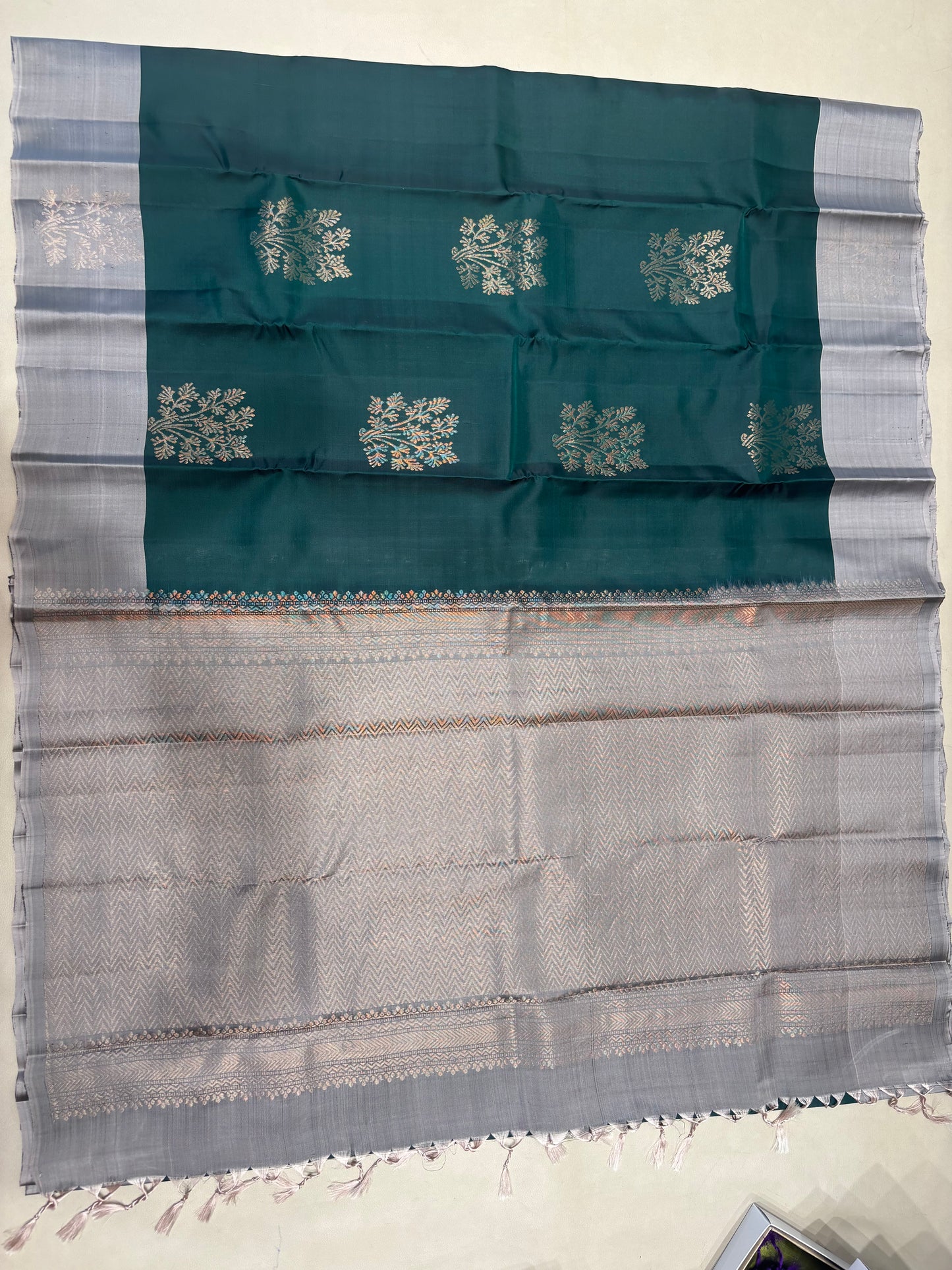 Vedhika pure mix softsilk saree