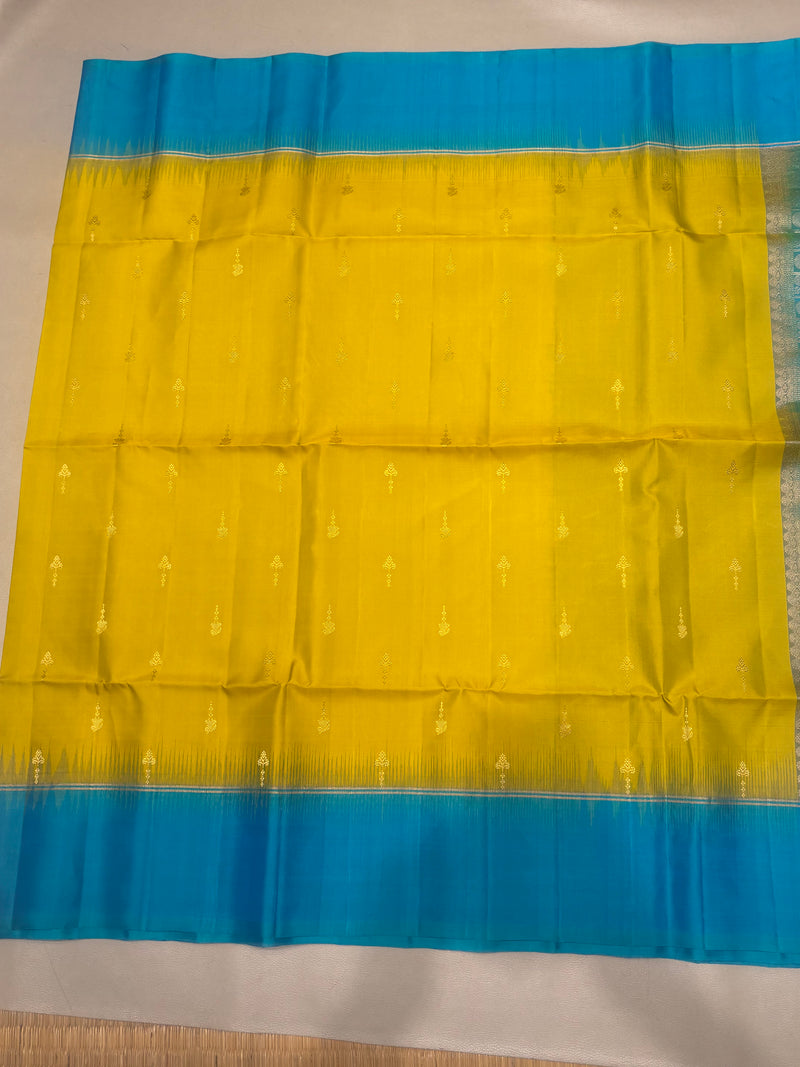 Avenika fancy design handloom softsilk saree - Pure silk saree