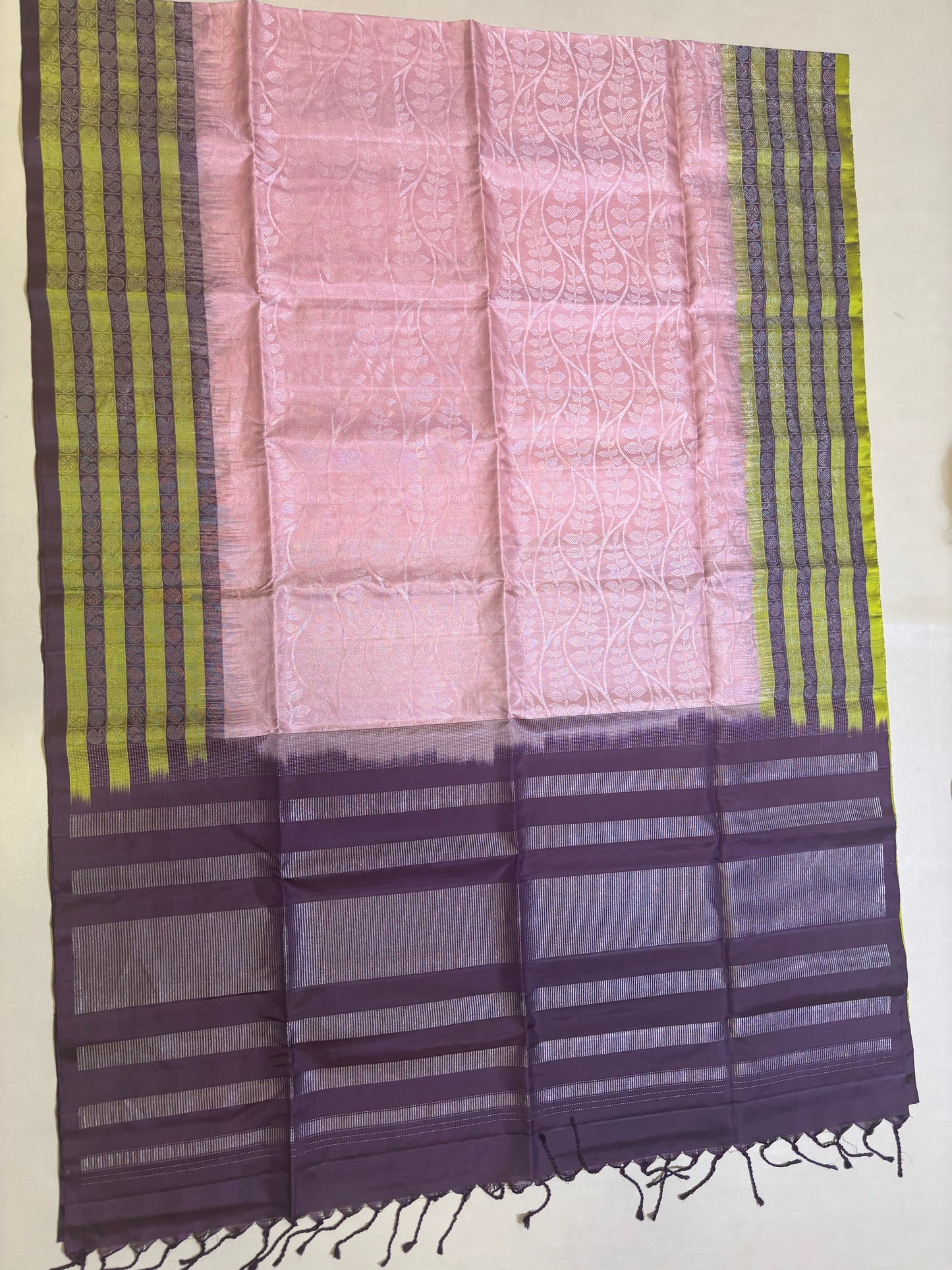 Veha handloom softsilk saree - Pure silk saree