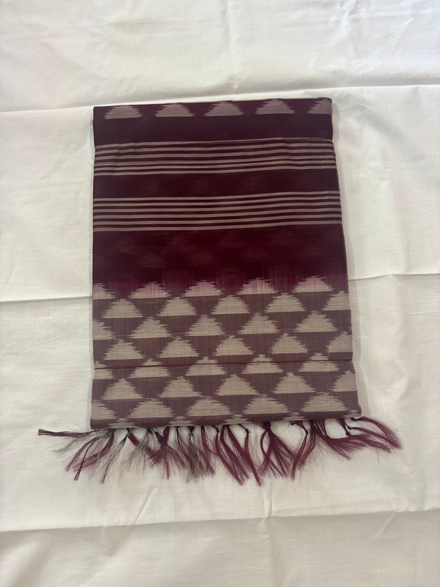 Vanmadhi handloom Kota cotton saree - white Zari