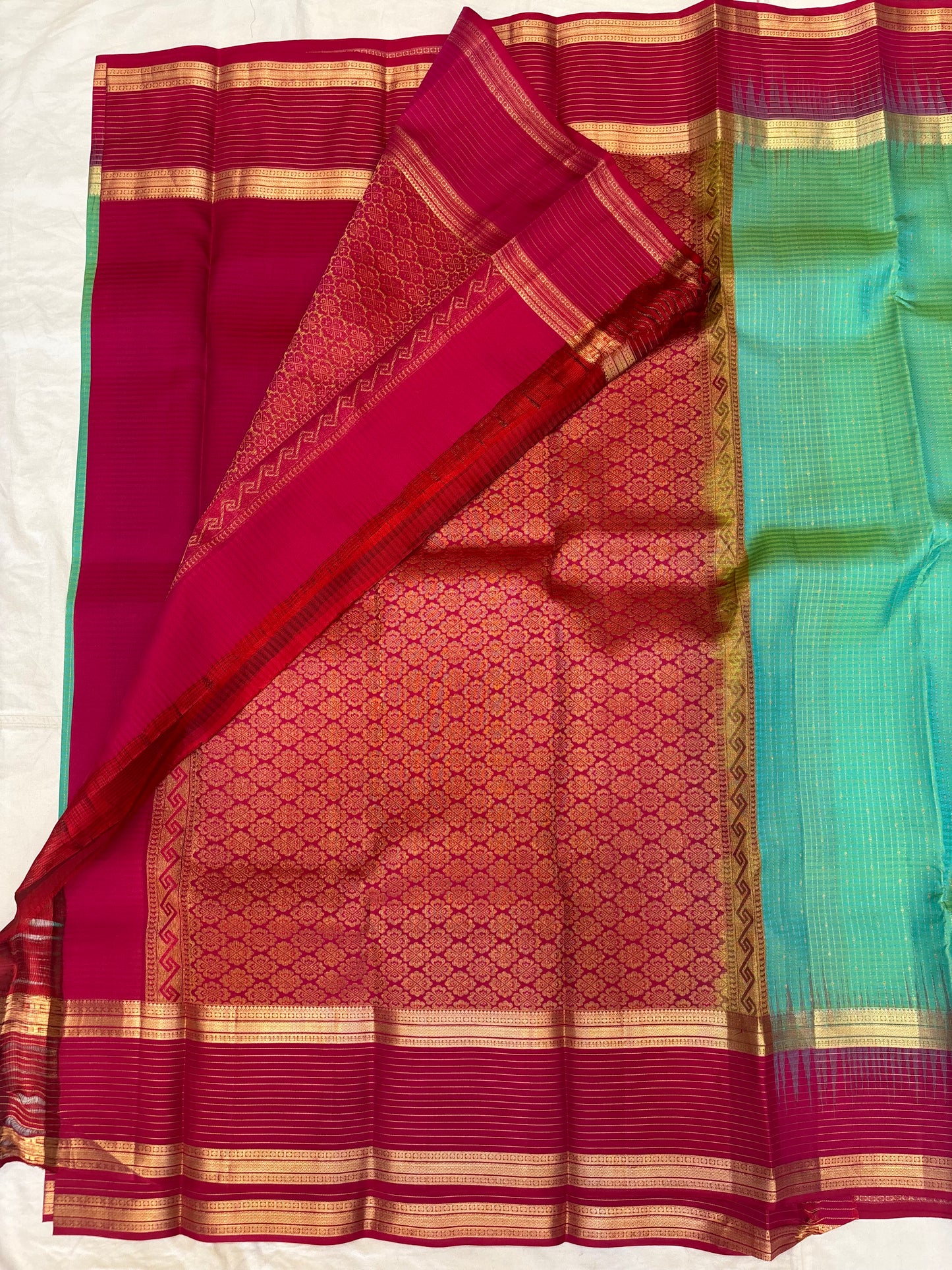Niranjana handloom softsilk saree - Pure silk saree-AK1110