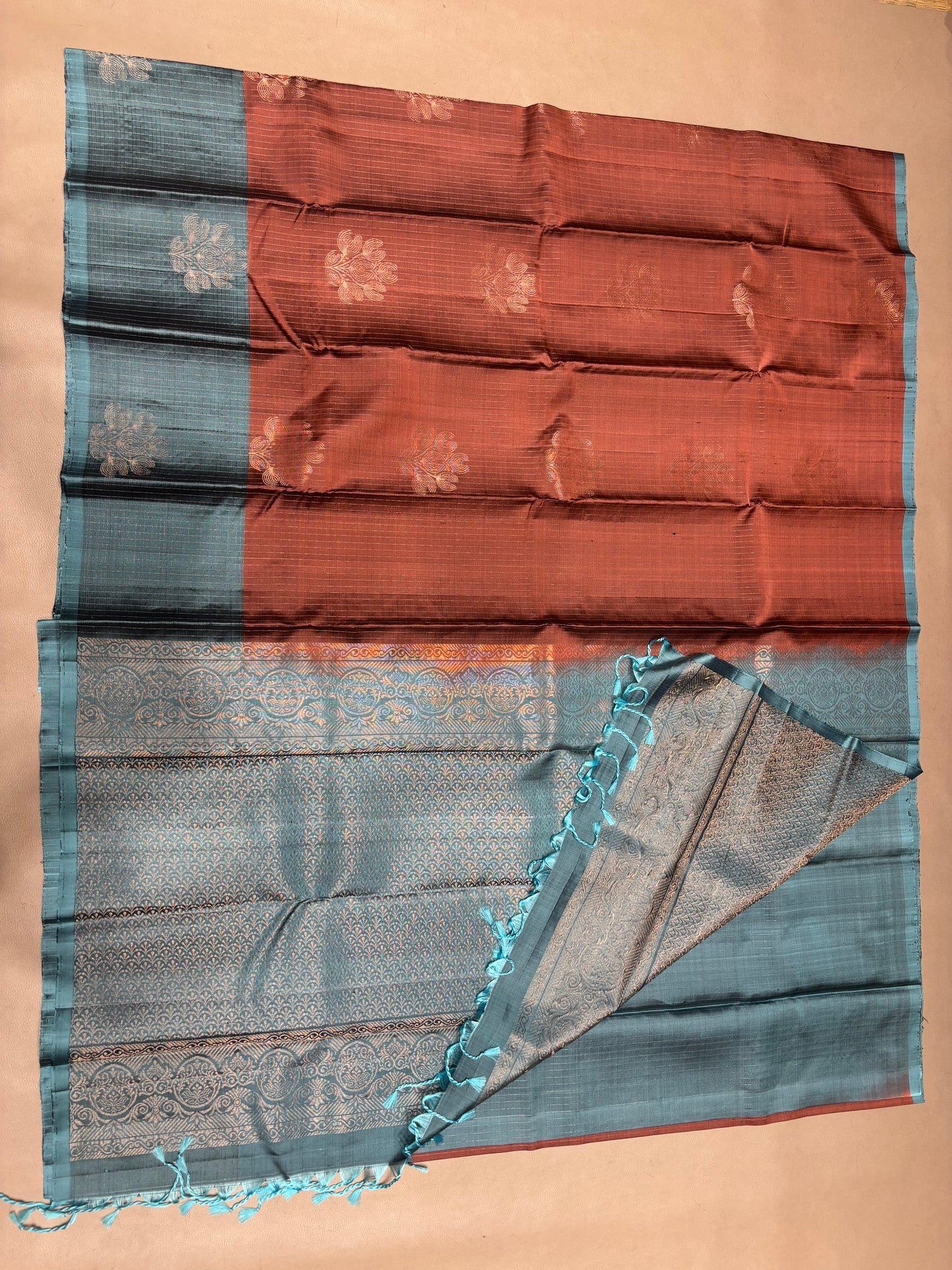 Selvi handloom softsilk saree - Pure silk saree-AK1117