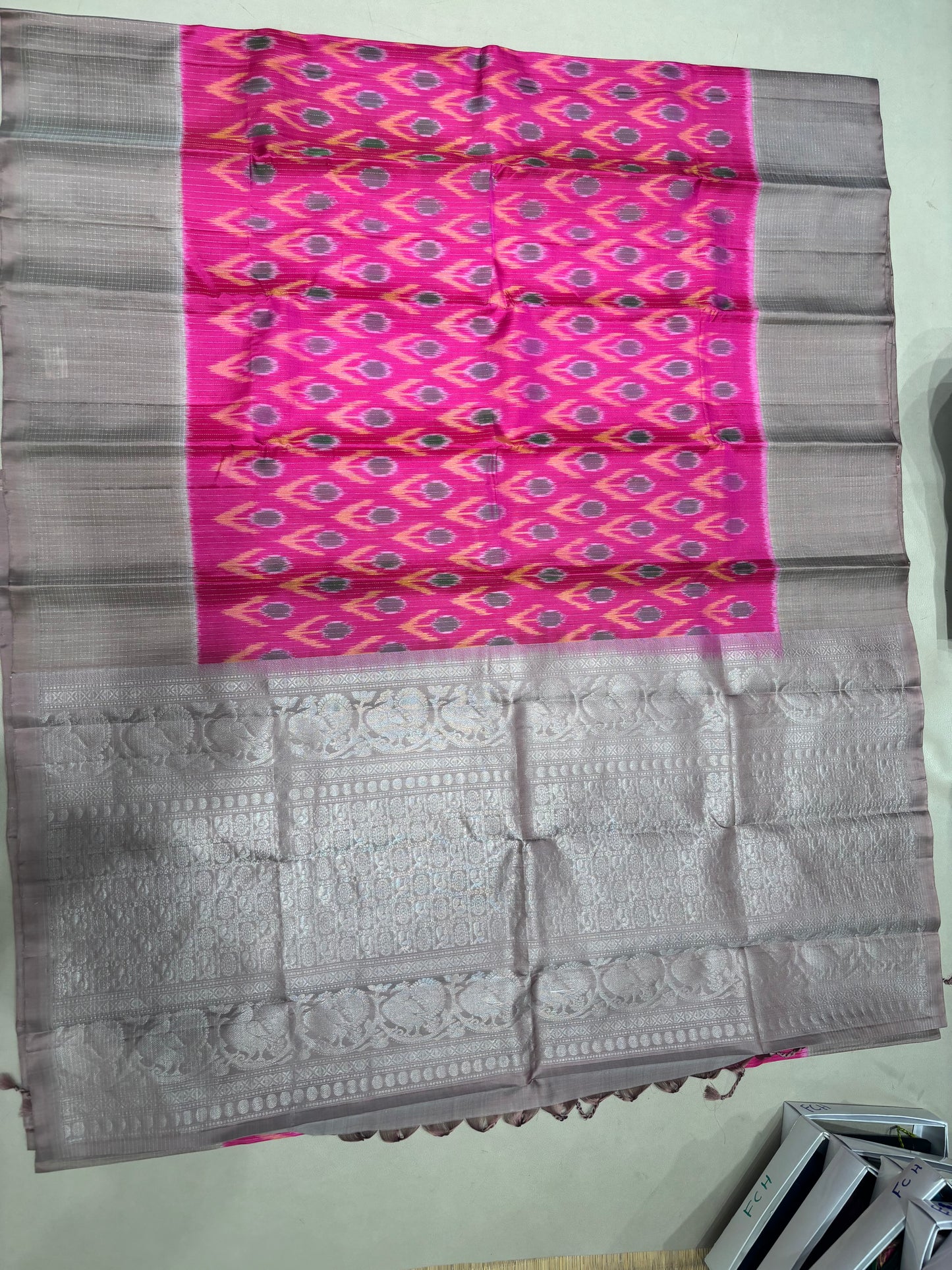 Thannu Pochampally pink softsilk saree - Pure silk saree