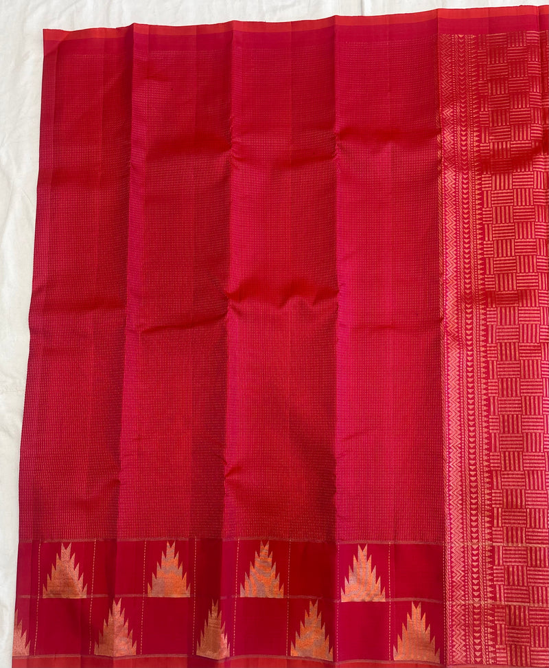 Pranavi temple border red handloom softsilk saree - Pure silk saree