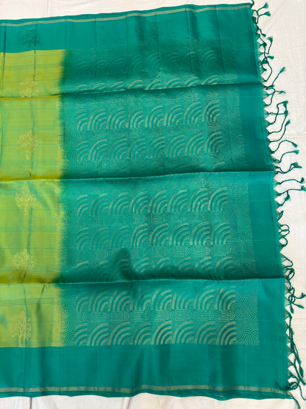 Oviya handloom pure mix softsilk saree- BA103