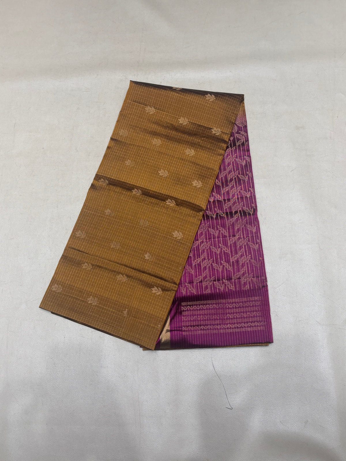 Vaibhava handloom softsilk saree - Pure silk saree