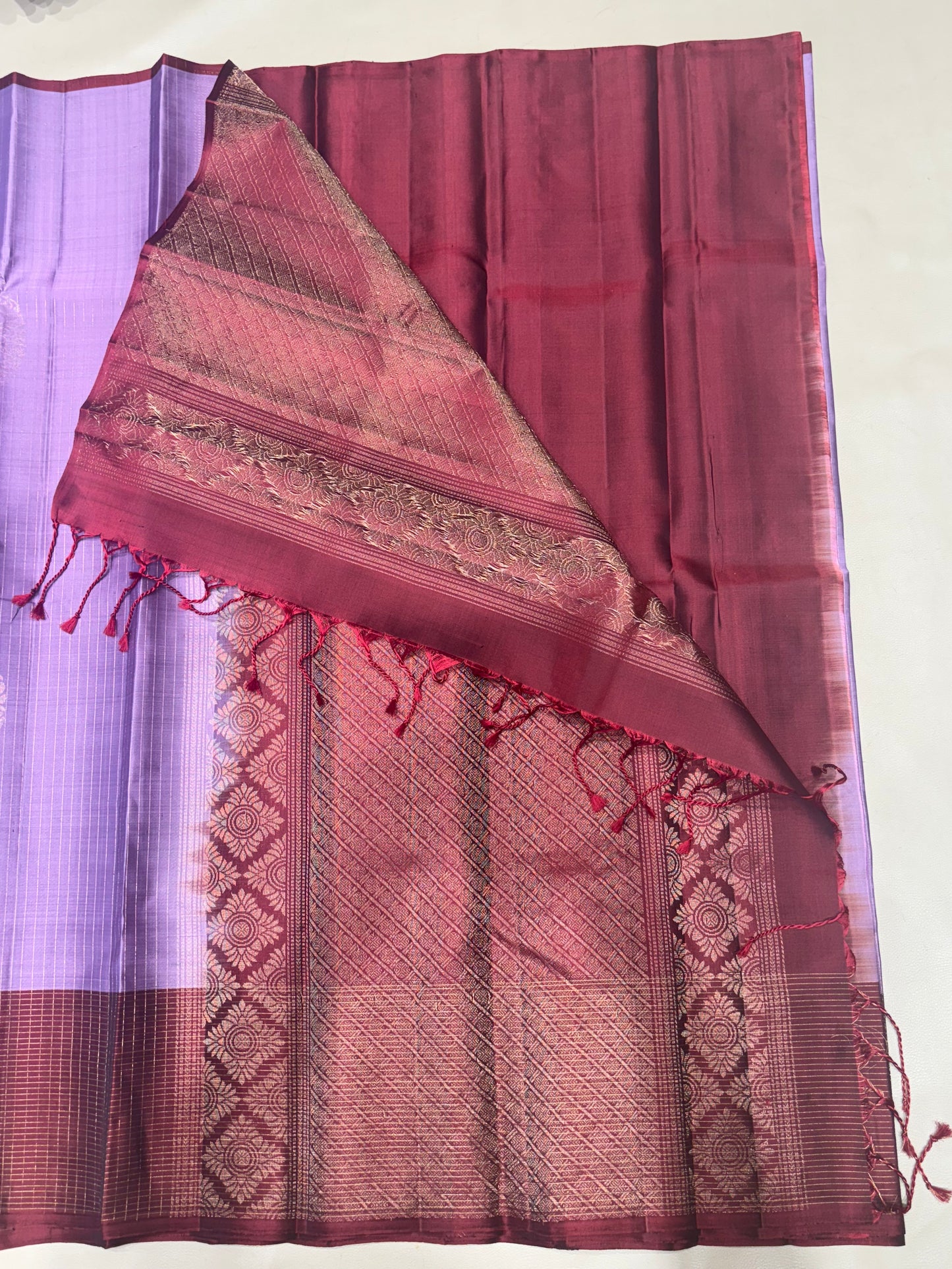 Vaidoori lavender vaira oosi handloom softsilk saree - Pure silk saree