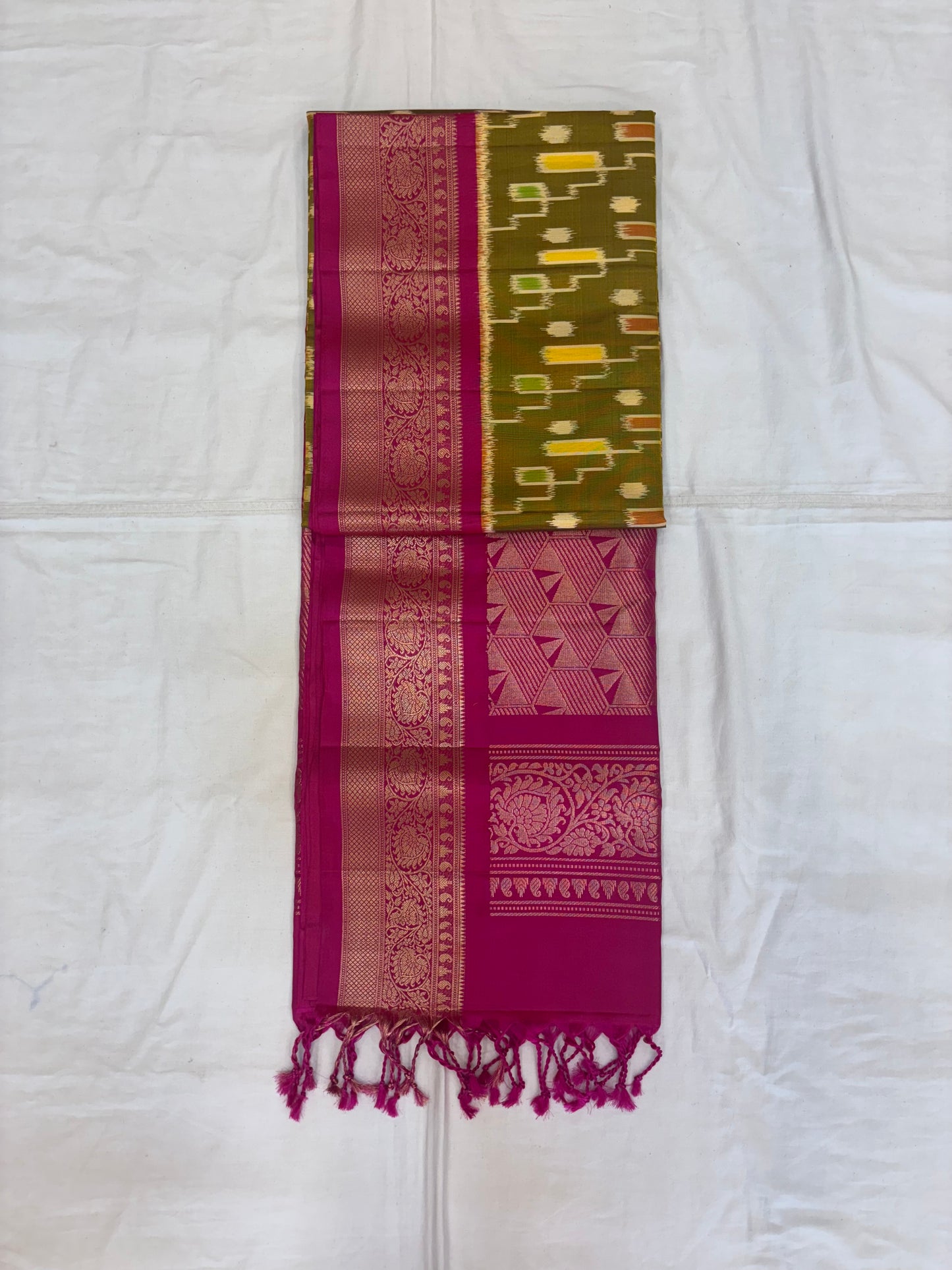 Vasudha Pochampally Ikkat softsilk saree - Pure silk saree-set8