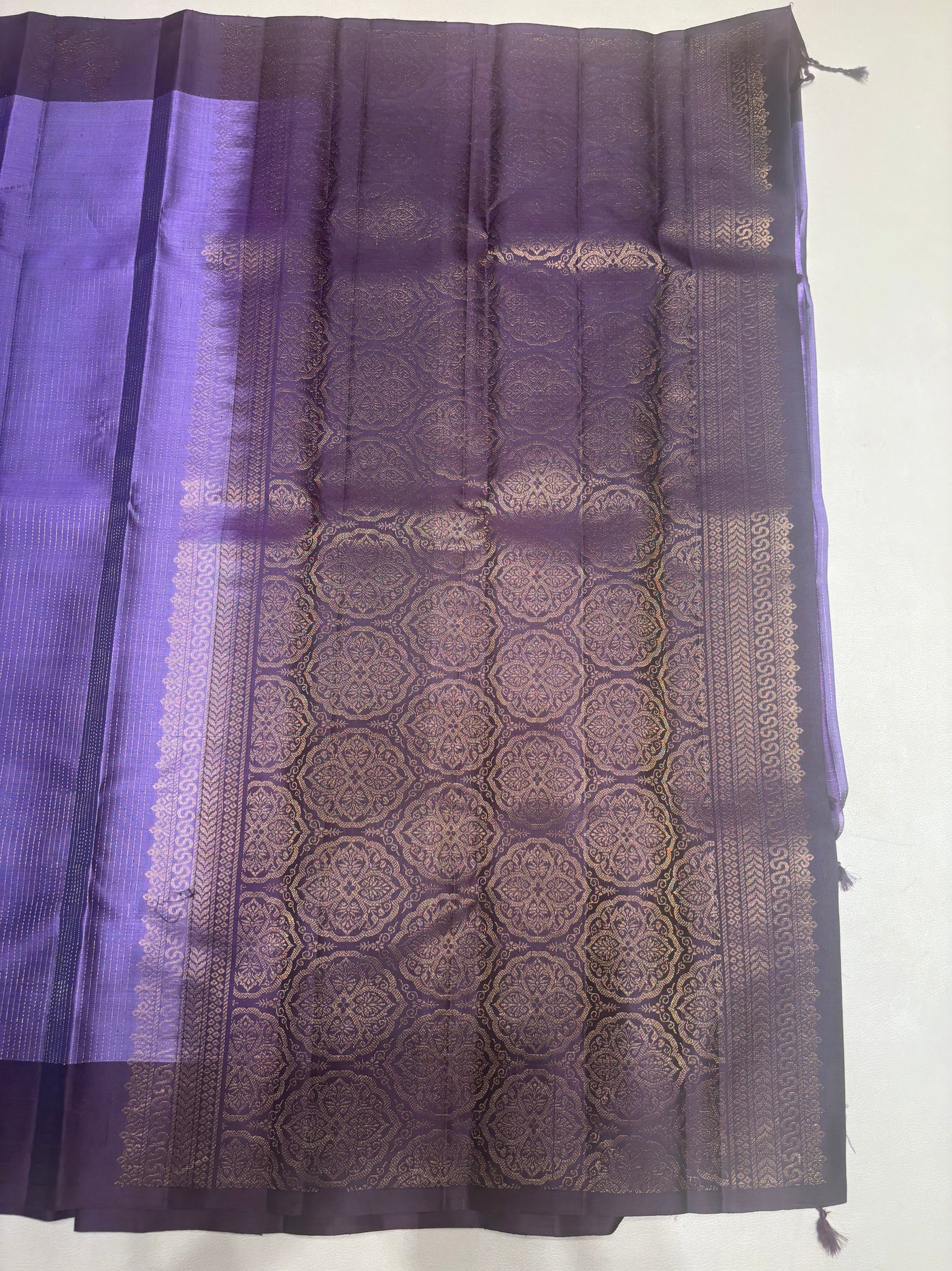 Mugilini vaira oosi handloom softsilk saree - Pure silk saree-WGV1101