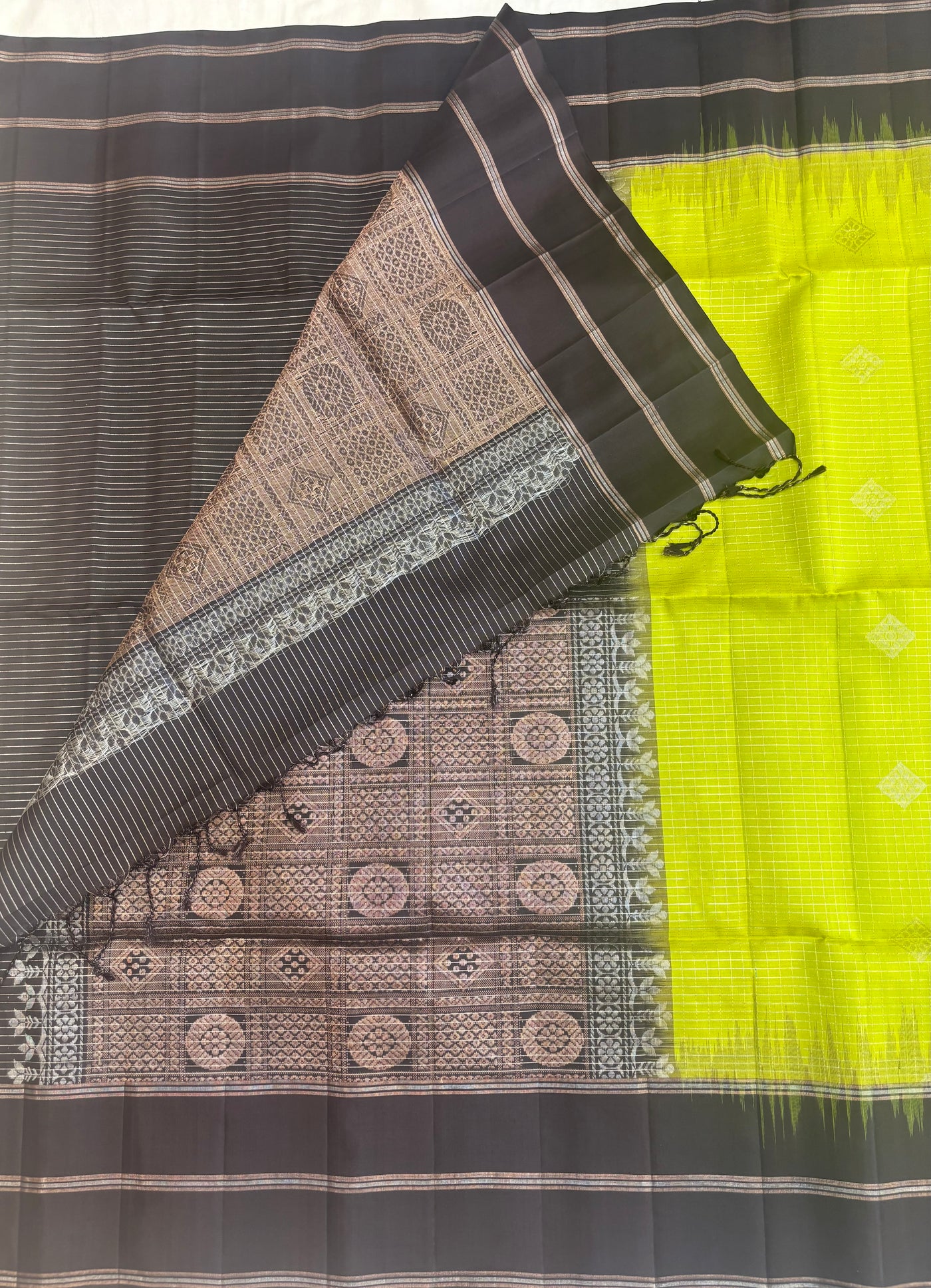 Poongodi handloom softsilk saree - Pure silk saree