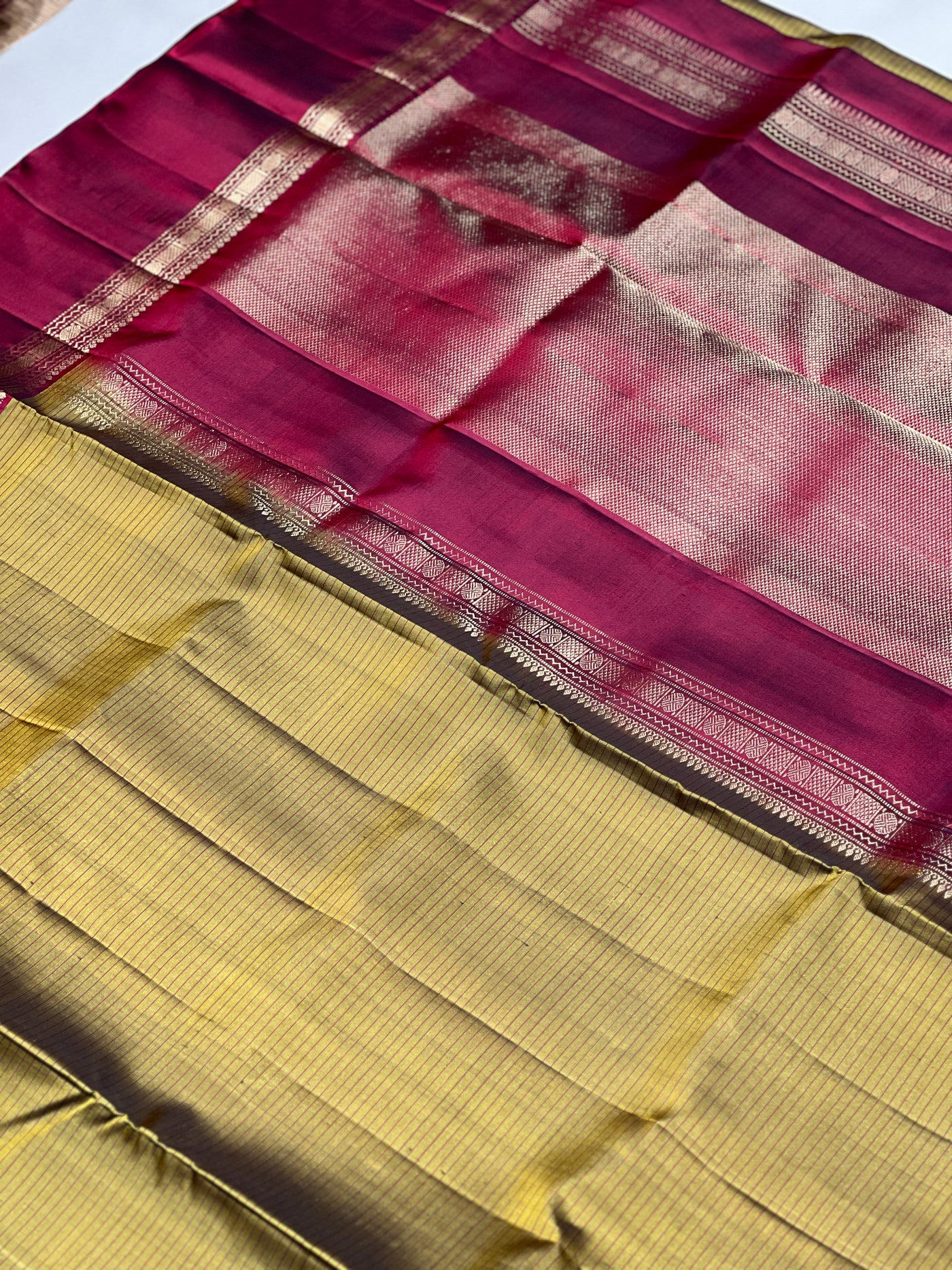 Niralya handloom softsilk saree - pure silk saree