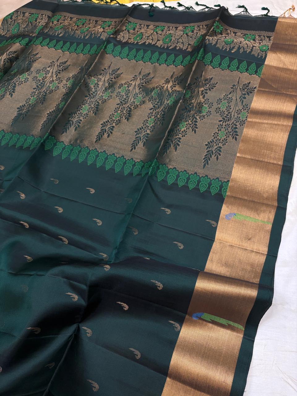 Munya - Paithani Soft Silk