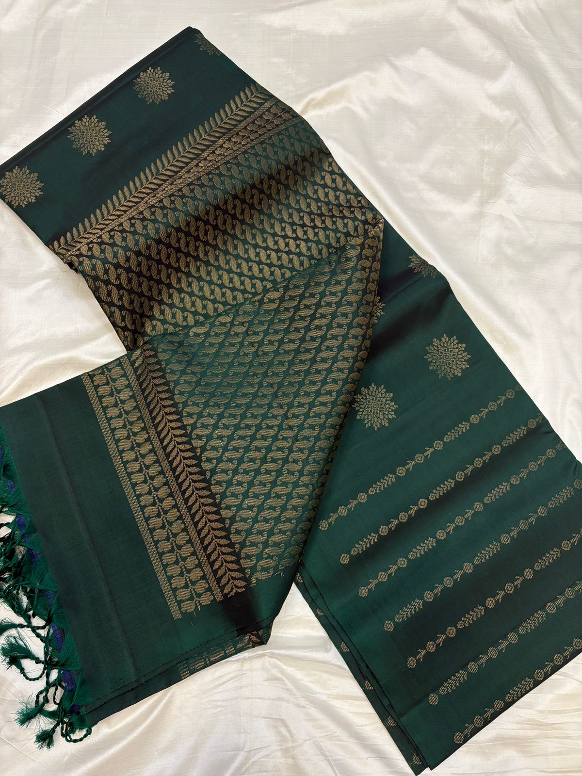 Manjari Soft Silk saree - Pure silk saree
