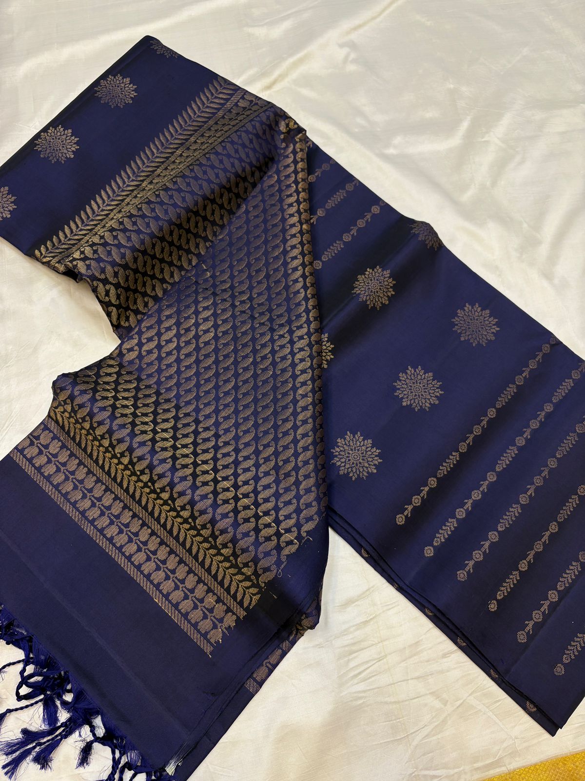 Manjari Soft Silk saree - Pure silk saree