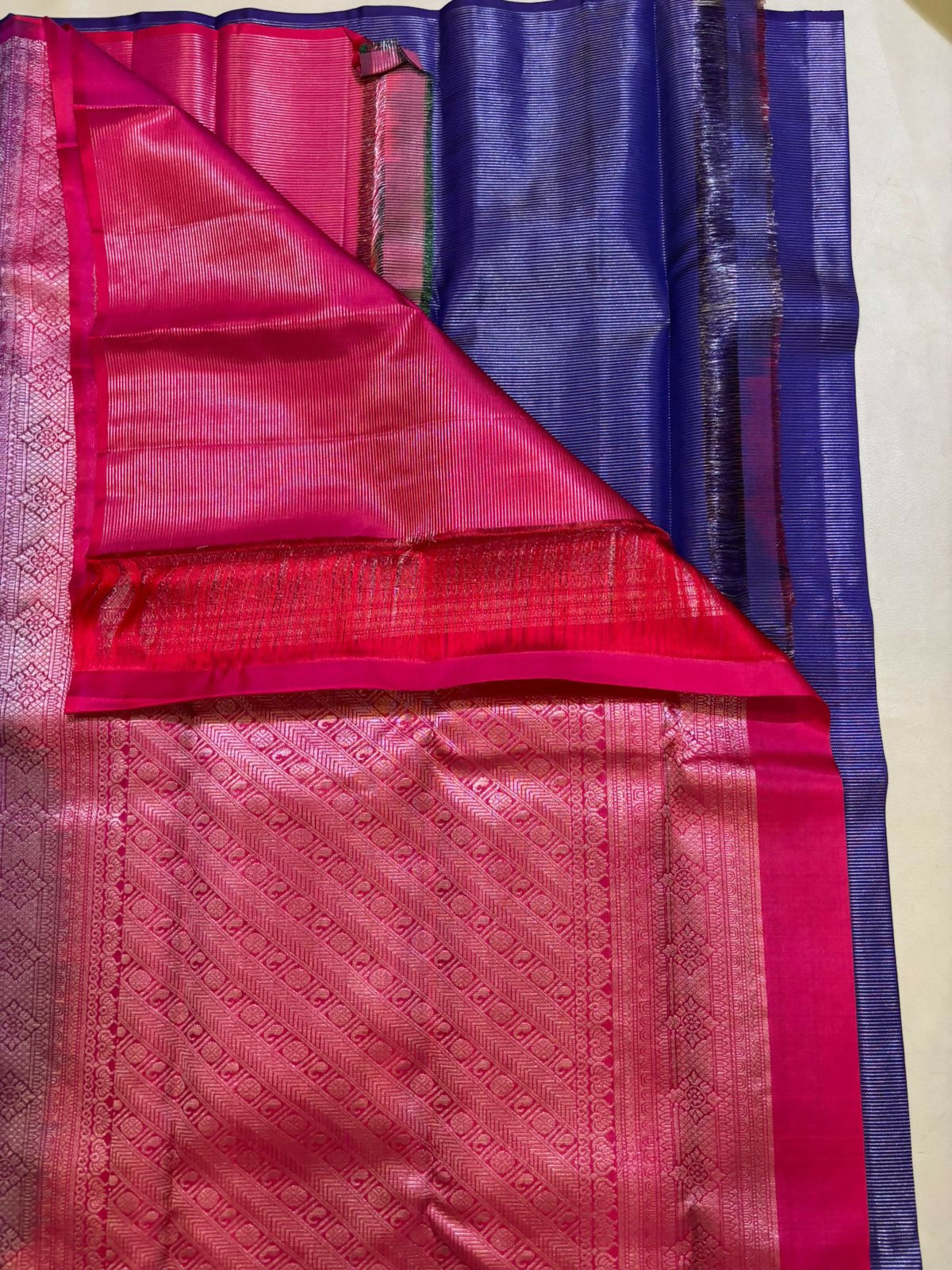 Vennira vaira oosi handloom softsilk saree - Pure silks saree-WGV1101