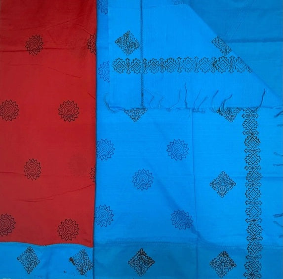 Thanvila cotton saree - red color body & blue color pallu,blouse.