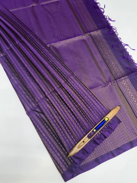 Oodha violet color body, pallu , blouse pure silk saree