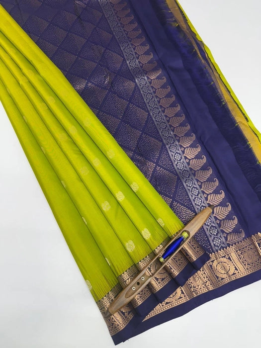 Shambavi radium green color body & navy blue color pallu,blouse - Pure silk saree