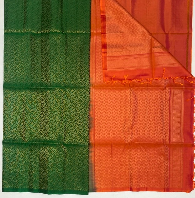 Yazhini green color body & pinkish orange color pallu , blouse pure silk saree