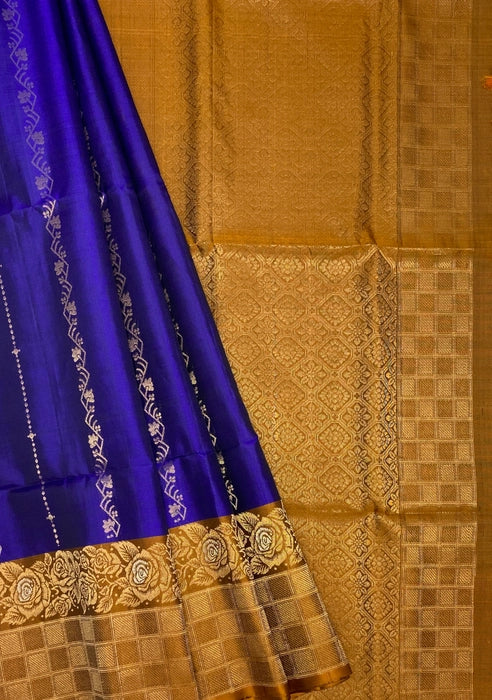 Neela royal blue color body & cow dung green color pallu , blouse - Pure silk saree