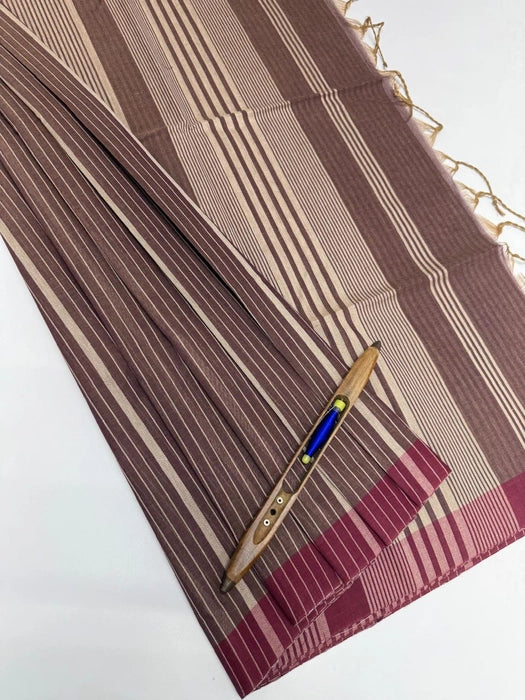 Mann cotton saree- brown color body, pallu,blouse.
